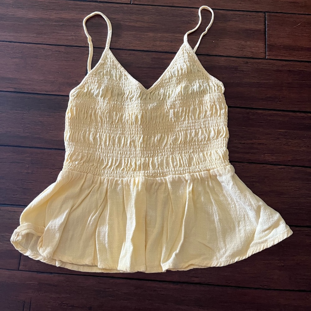 LA Hearts yellow top